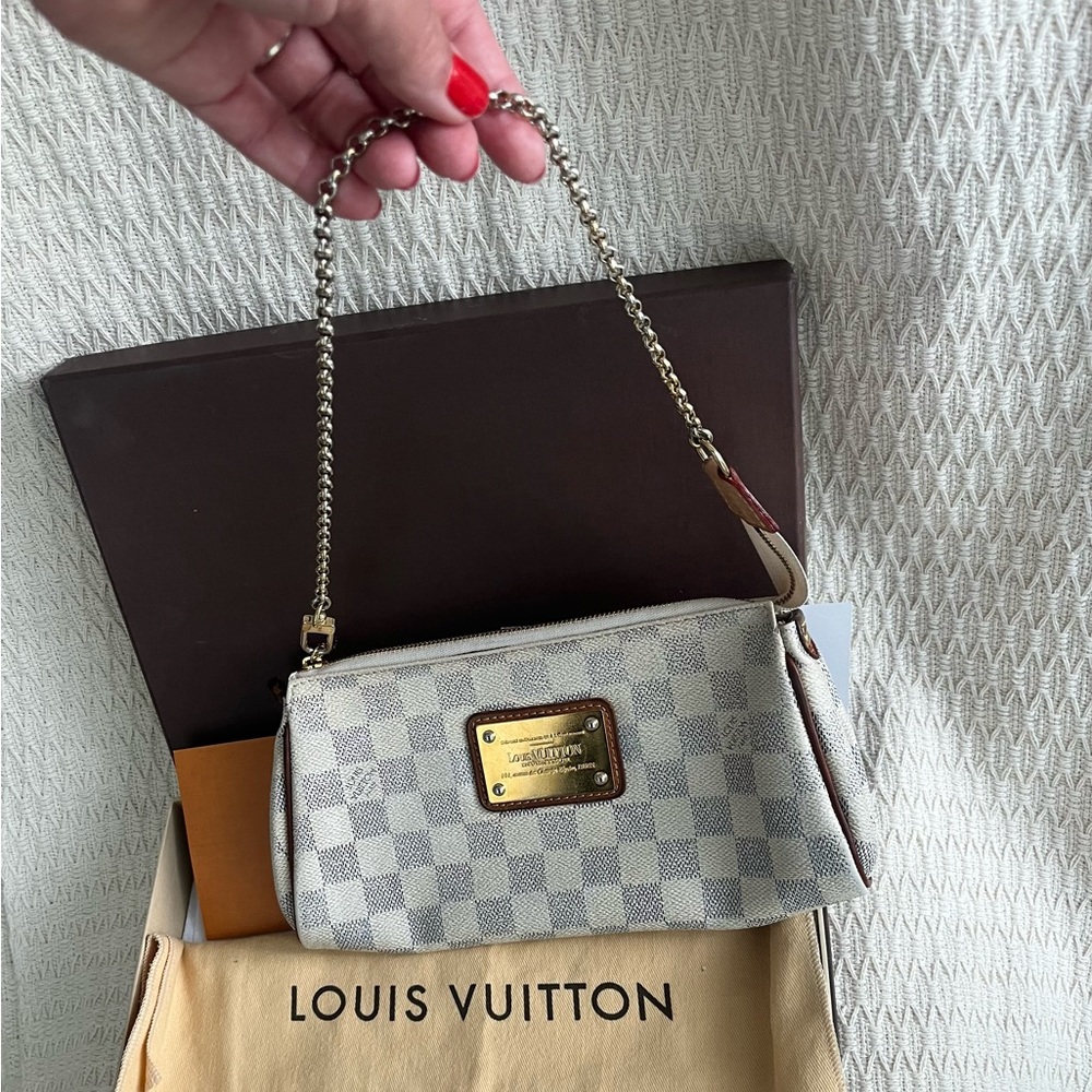 Authentic Louis Vuitton Damien Azur Eva Clutch - Repost